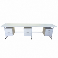 Стол 3-х тумбовый для лабораторных работ 2500*900*850 ЛДСП - «globural.ru» - Воркута