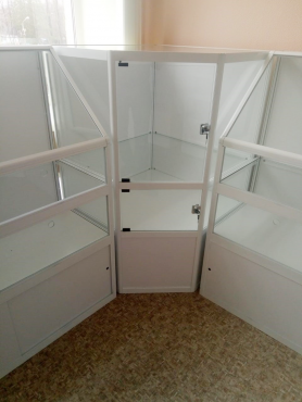 Шкаф-витрина угловая (малая) - «globural.ru» - Воркута